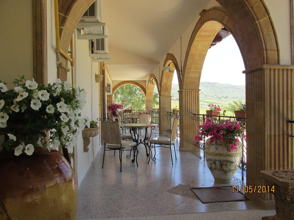 Agriturismo Reggia Saracena Agrigento Exterior foto